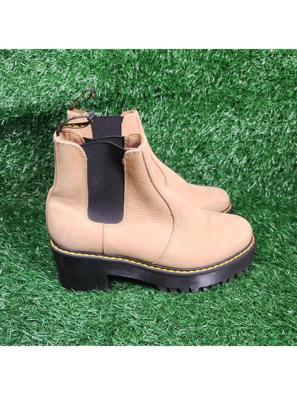 Dr. Martens Women's Rometty Wyoming Leather Platform Chelsea Boot Size 8 Brown